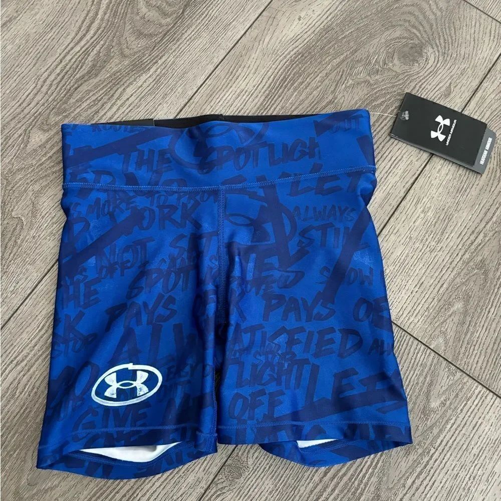 Under Armour woman’s mid rise compression shorts